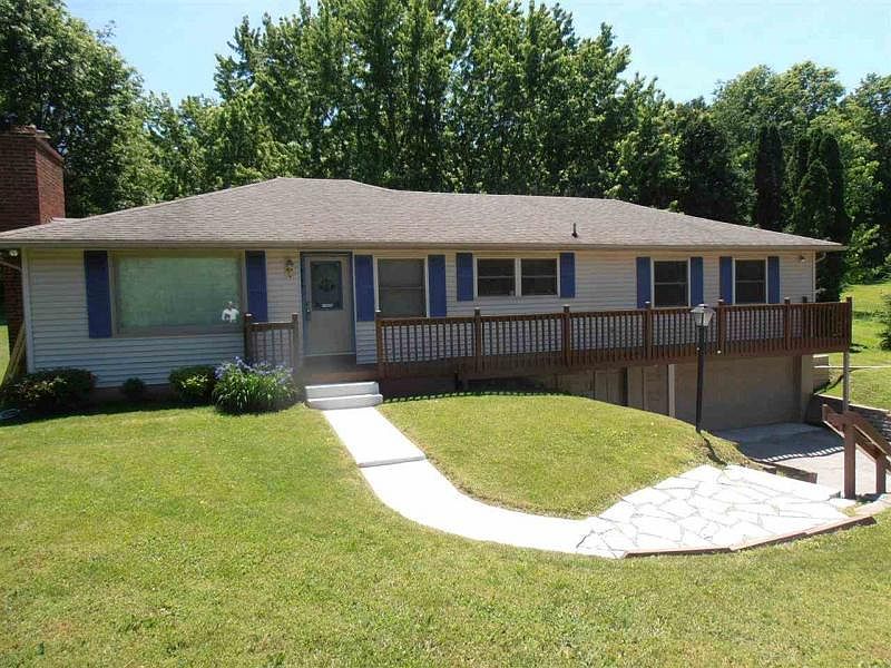 1st image of 16166 Petro Dr