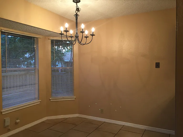 8358 Timber Gln — Photo 6