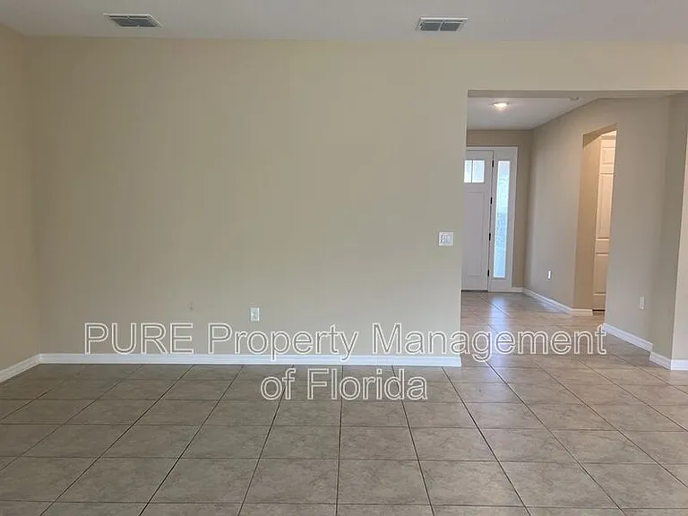 10376 SW 99th St — Photo 15