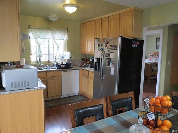 5th image of 3871 Saint Moritz Dr