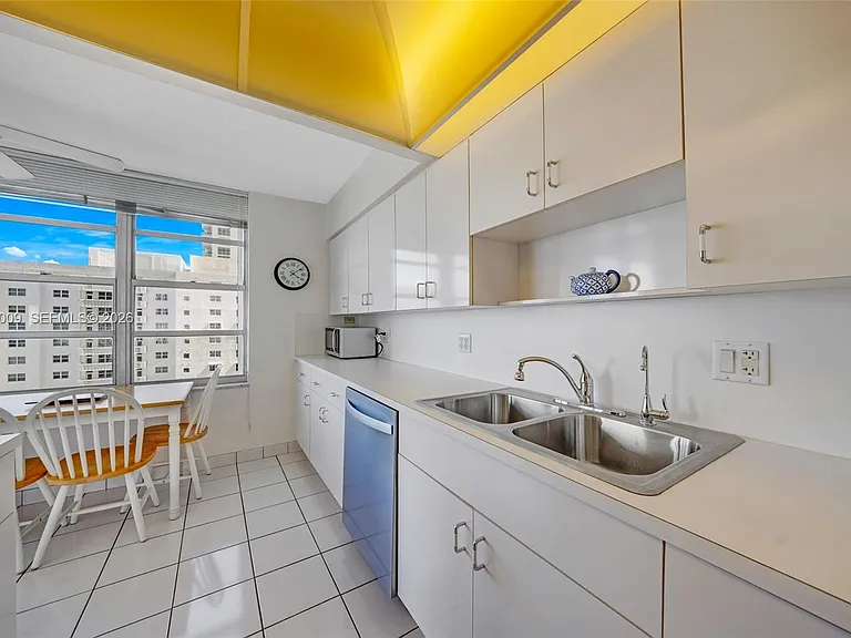 4280 Galt Ocean Dr #12H — Photo 9