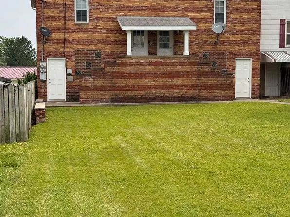 106 W Woodland Ave, Clarksburg, WV 26301