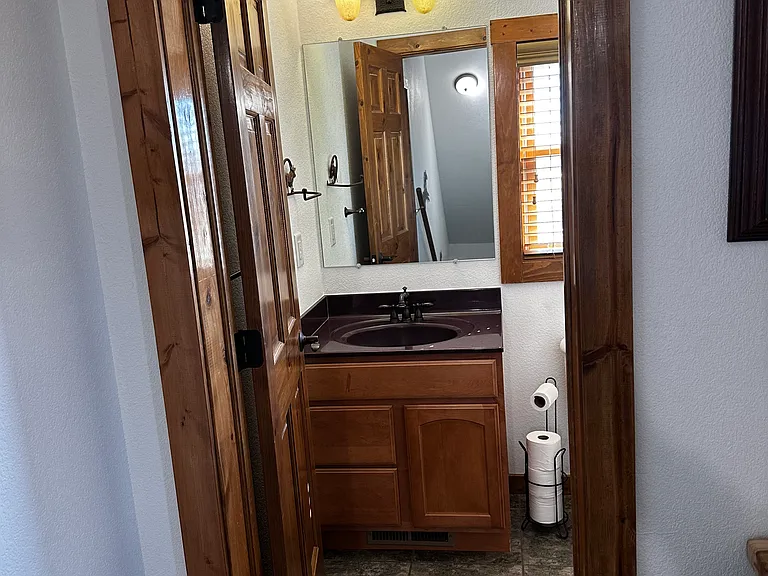 430 Fuller Dr — Photo 16