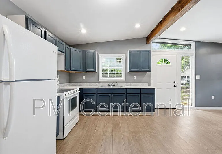 2800 Grand Ave SW — Photo 5