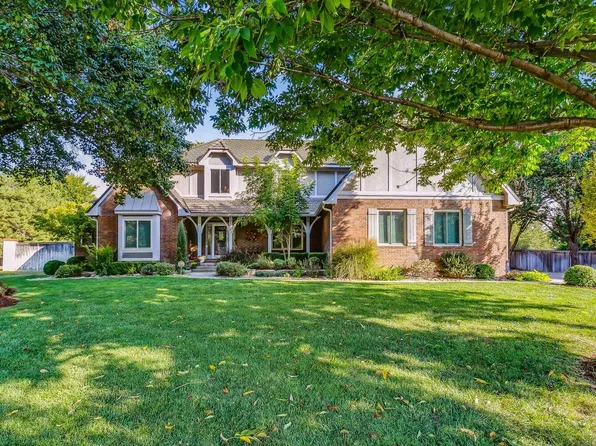 9438 E Cross Creek Ct, Wichita, KS 67206