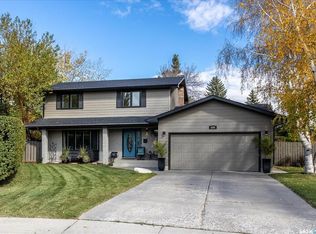 329 Clearwater Pl, Saskatoon, SK S7K3Z4