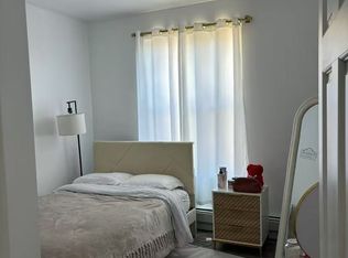 1972 68th St APT 2R, Brooklyn, NY 11204