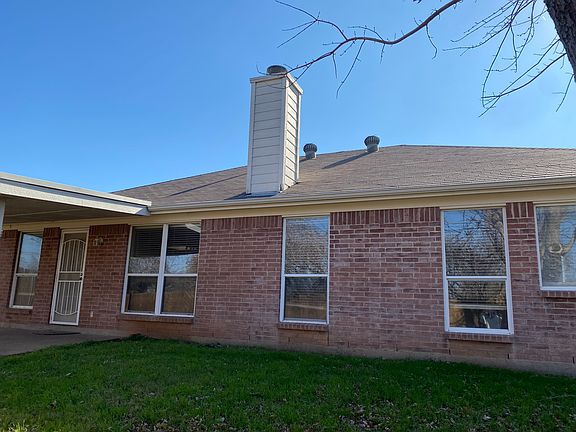 3rd image of 4909 Vaquero Ct