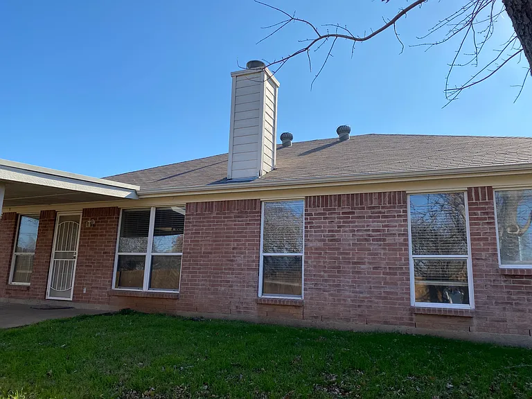 4909 Vaquero Ct — Photo 3