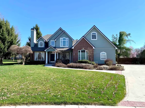 2421 E Highmeadow Ct, Eagle, ID 83616