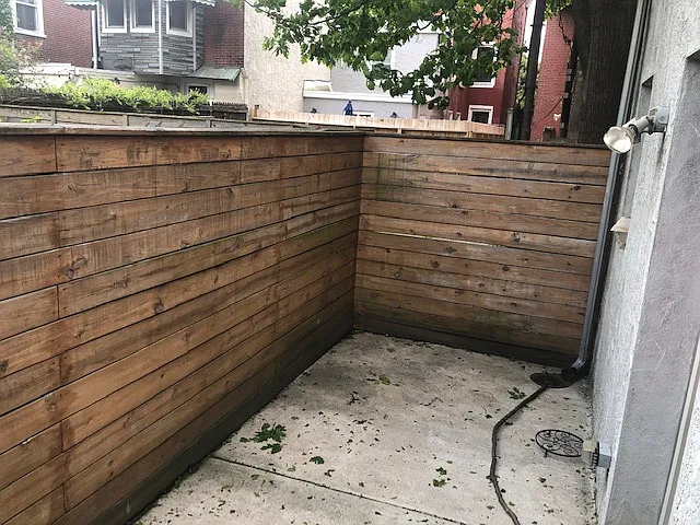 private yard