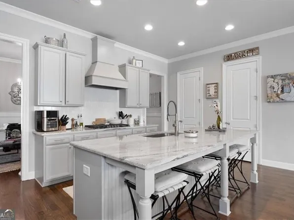 1870 Skyfall Cir NE, Brookhaven, GA 30319