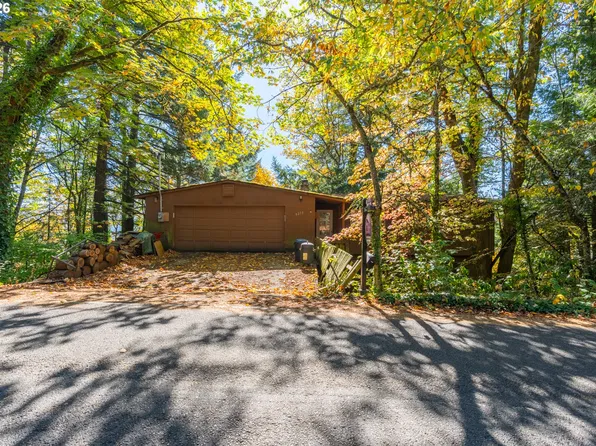 4230 SW Hewett Blvd, Portland, OR 97221