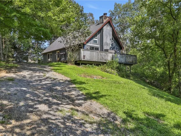 188 Poppy Lane, Marlboro, NY 12542