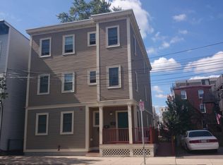 109 W 7th St #C, South Boston, MA 02127