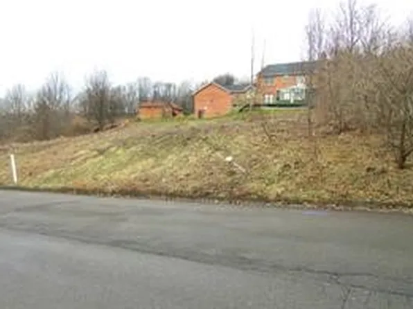 1111 Anna Maria Dr, Johnson City, NY 13790