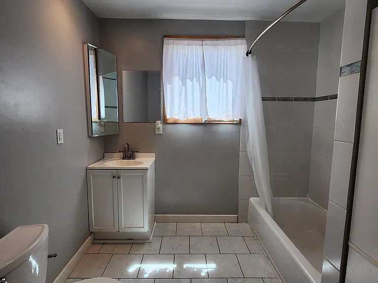 626 Water St — Photo 9