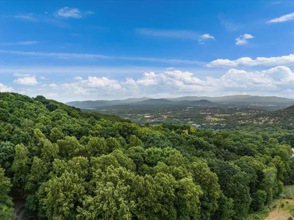 4468 Toddsbury Dr #16, Vinton, VA 24179