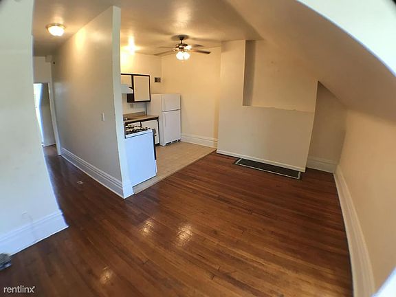 5th image of 240 Grant Ave #3