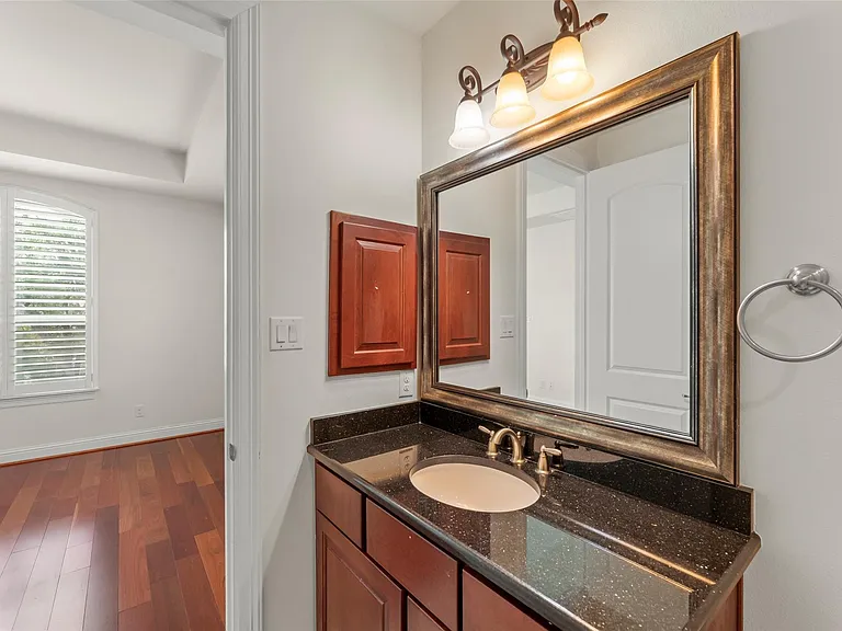 4943 Wigton Dr — Photo 36