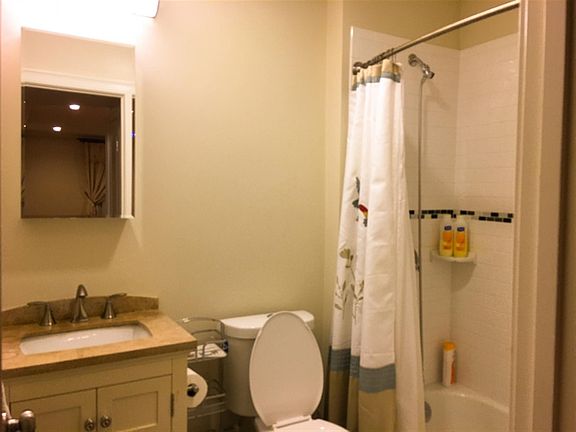 4th image of 128 Cherry St #2
