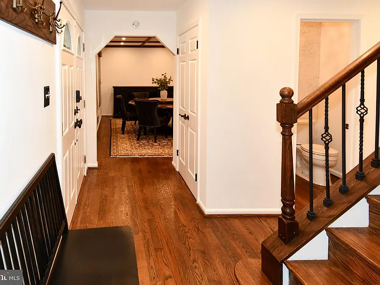 12134 Holly Knoll Cir — Photo 22