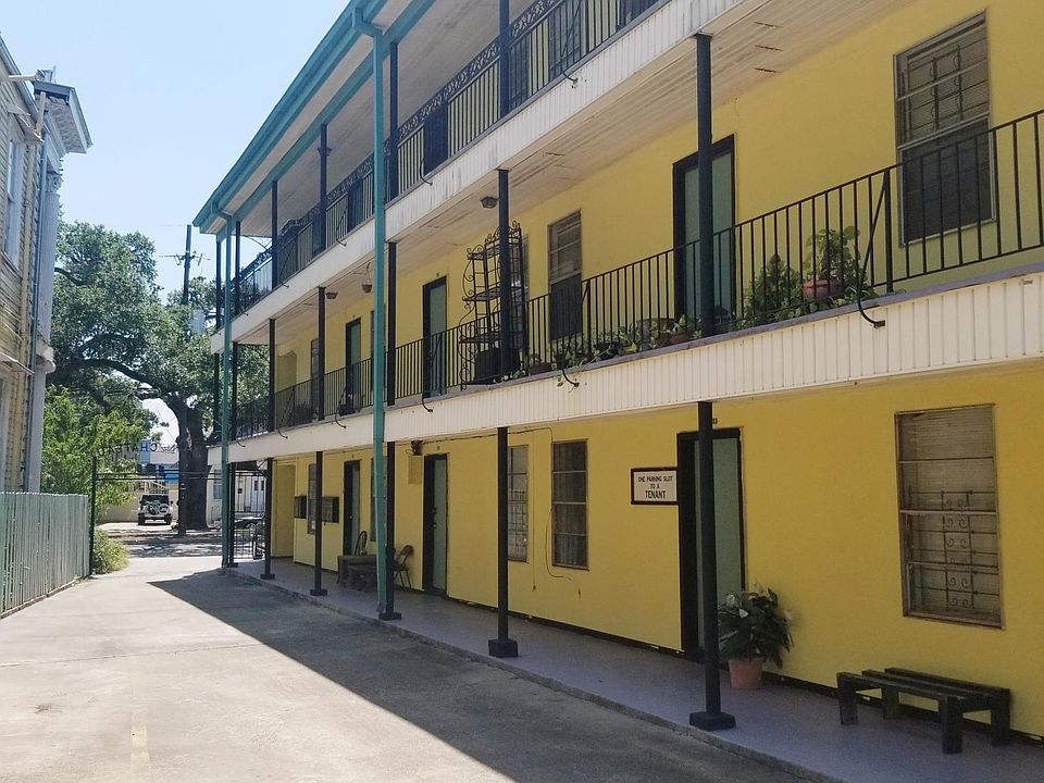 1st image of 1341 Esplanade Ave #304