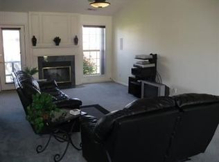 2972 Sandersville Rd, Lexington, KY 40511