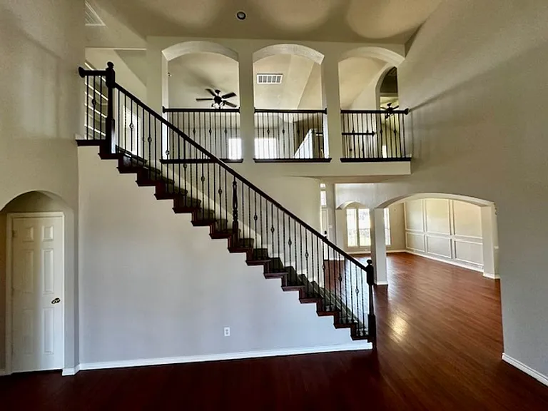7005 Crenshaw Ln — Photo 20