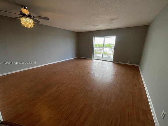 4th image of 4751 NW 21st St APT 611
