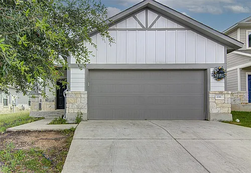 1311 Hazelton Cv Photo 1