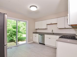 2078 Copper Ln, Eagan, MN 55122