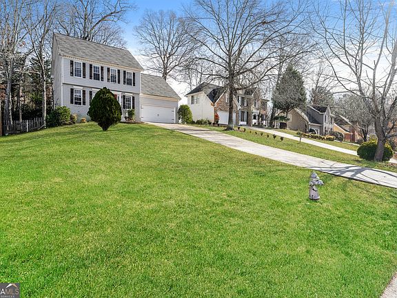 2nd image of 2640 Eastmont Trl