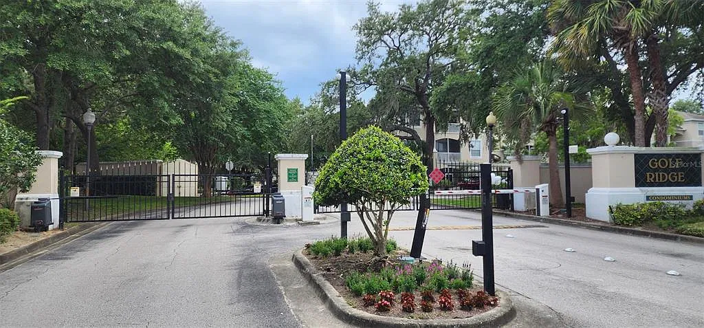 2 bed, 2.0 bath, 1050 sqft, $1,690 — Photo 1