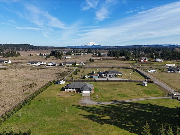 3rd image of 7540 182nd Trail SW