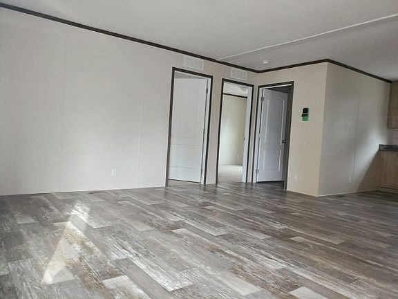 3rd image of 55 116th Ave NE #413