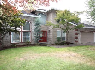 264 NW Pacific Grove Dr, Beaverton, OR 97006