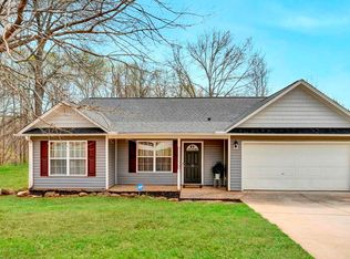 14 Elmsford Ct, Piedmont, SC 29673