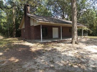 1060 Schoenfeld Rd, Pass Christian, MS 39571