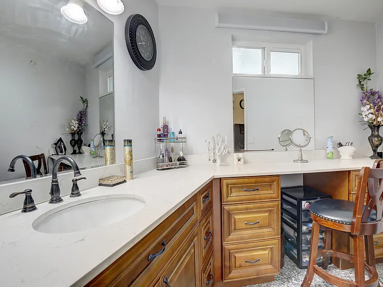 8930 SW 149th Ter #8930 — Photo 8