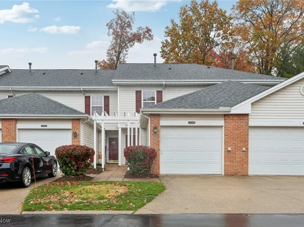 15490 Oakshire Ct, Cleveland, OH 44130
