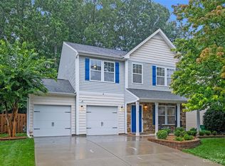 8509 Lustre Rd, Charlotte, NC 28215
