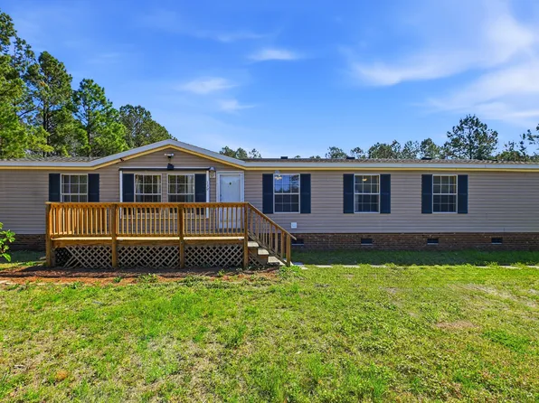 139 Tile Ln, Holly Ridge, NC 28445