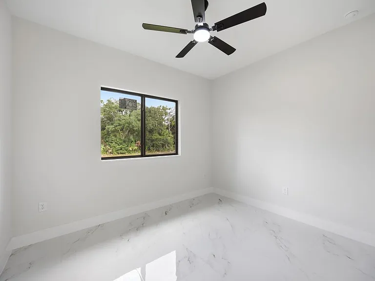 1299 Barton Ave — Photo 22