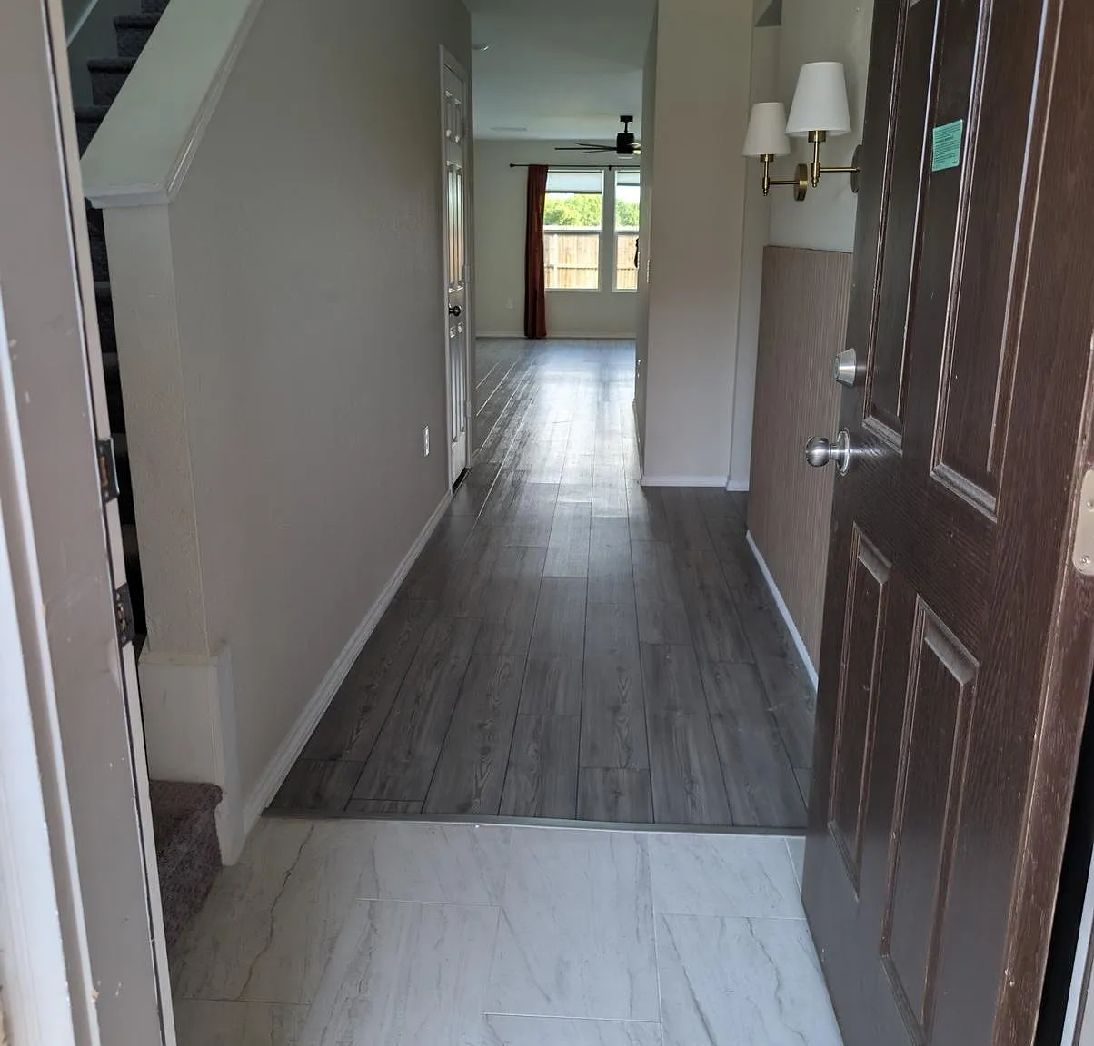 4 bed, 2395 sqft, $2,400 — Photo 2
