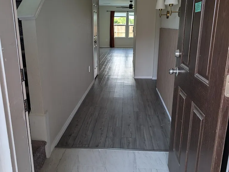 455 Manchester St — Photo 6