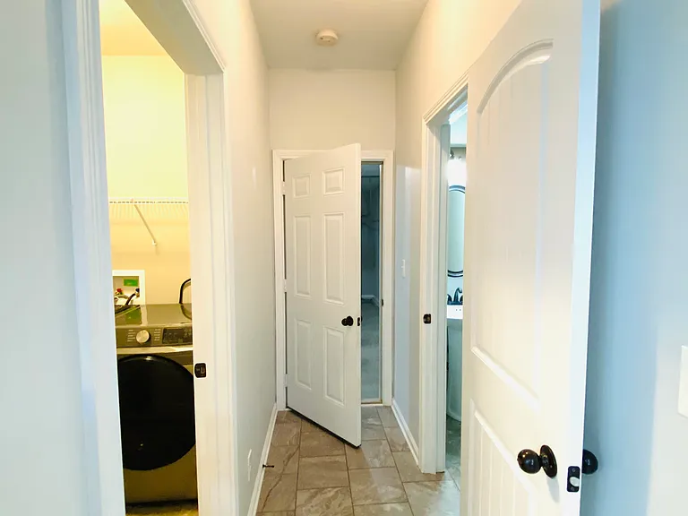 1194 Eagles Bluff Dr — Photo 14