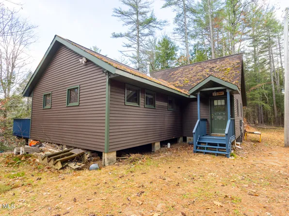 1190 River Road, Warrensburg, NY 12885