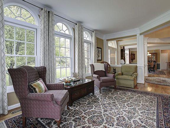 Living Room w/Transom windows