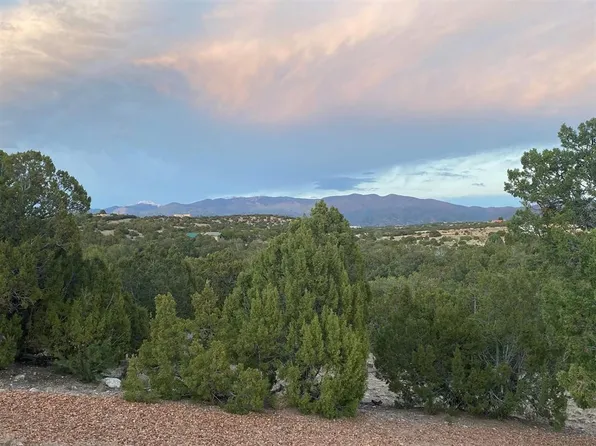 18 Sundance Dr, Santa Fe, NM 87506